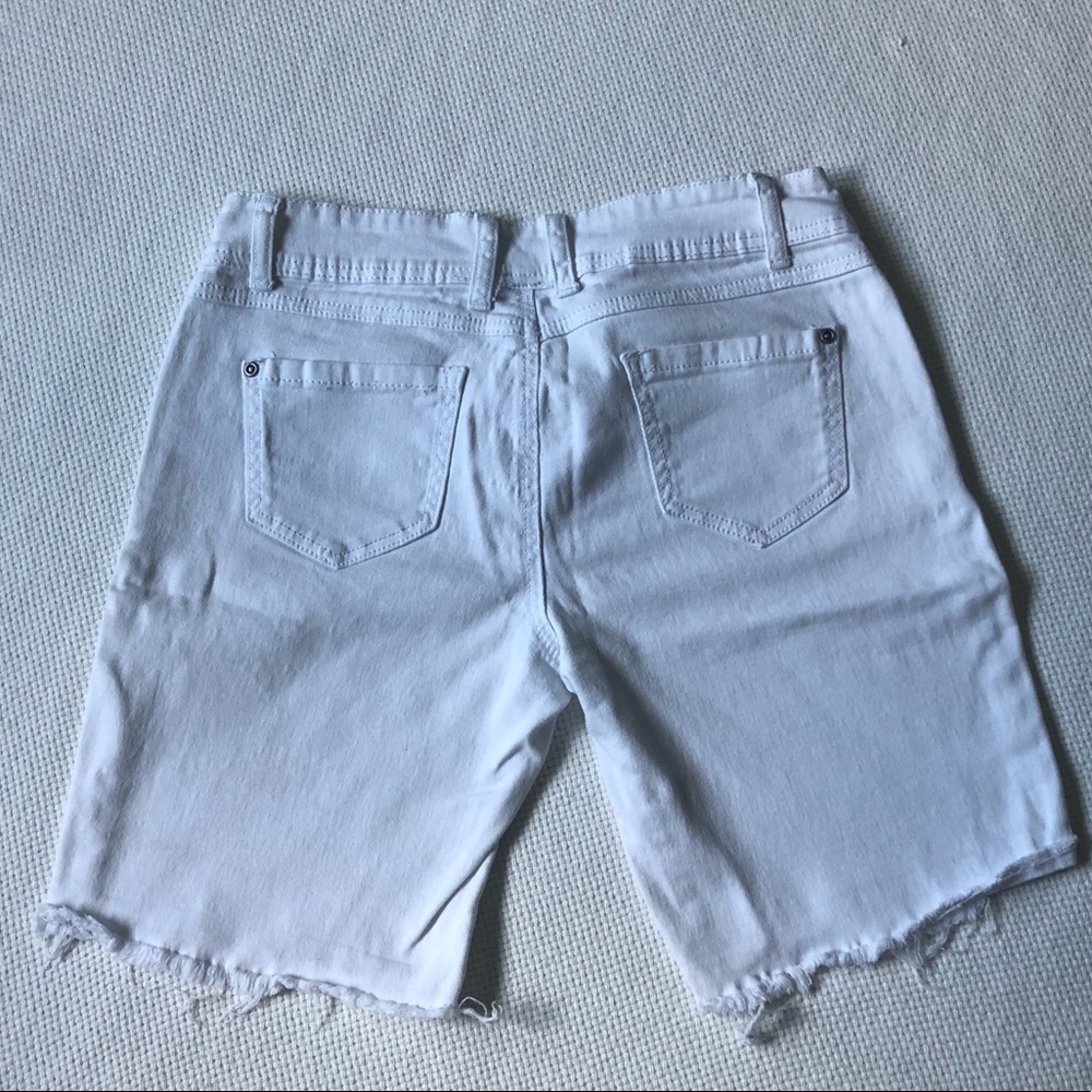 Jean Shorts - Picture 3 of 3